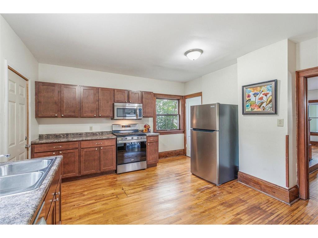 2427 Ilion Avenue N Minneapolis MN 55411 7093973 image16
