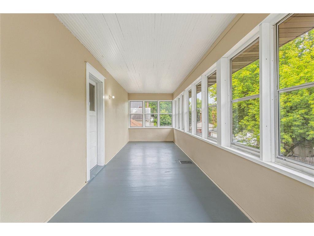 2427 Ilion Avenue N Minneapolis MN 55411 7093973 image31