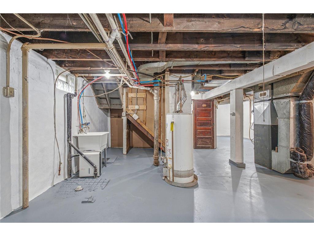 2427 Ilion Avenue N Minneapolis MN 55411 7093973 image35