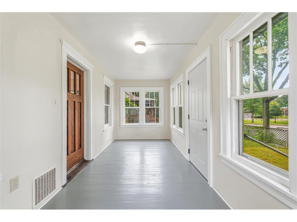 2427 Ilion Avenue N Minneapolis MN 55411 7093973 image6