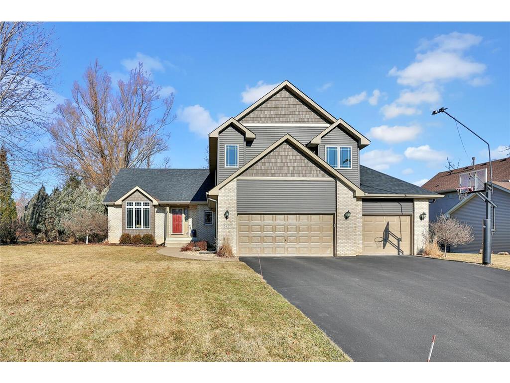 2427 Nebraska Avenue E Maplewood MN 55119 6490042 image1