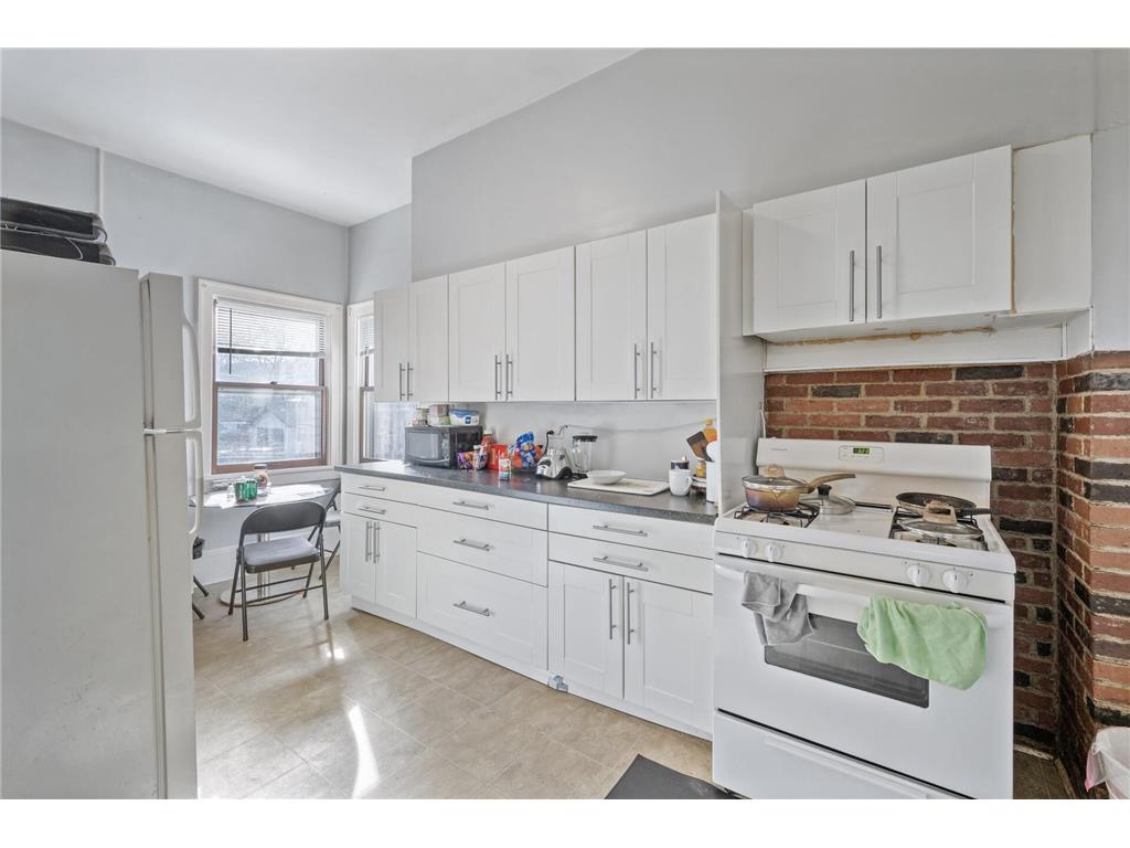 2428 11th Avenue S Minneapolis MN 55404 6782918 image19