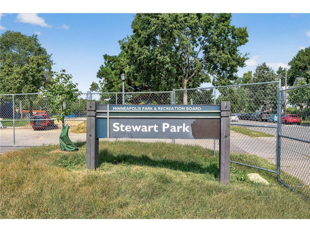 2428 11th Avenue S Minneapolis MN 55404 6782918 image48