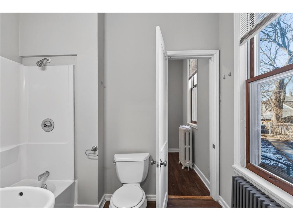 2428 11th Avenue S Minneapolis MN 55404 7033911 image9