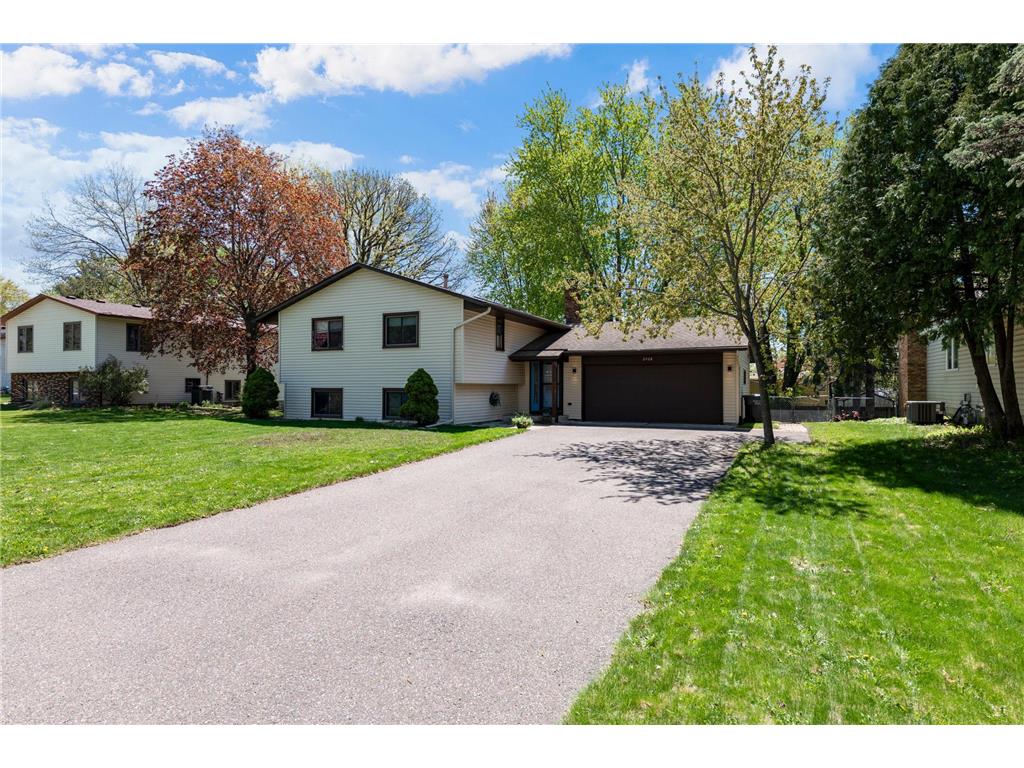 2428 Beam Avenue North Saint Paul MN 55109 7067554 image1