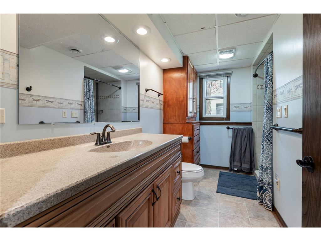 2428 Beam Avenue North Saint Paul MN 55109 7067554 image18