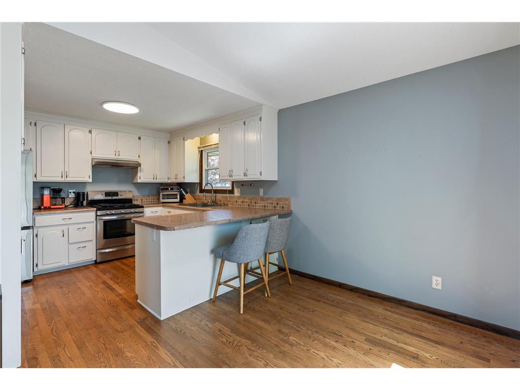 2428 Beam Avenue North Saint Paul MN 55109 7067554 image7