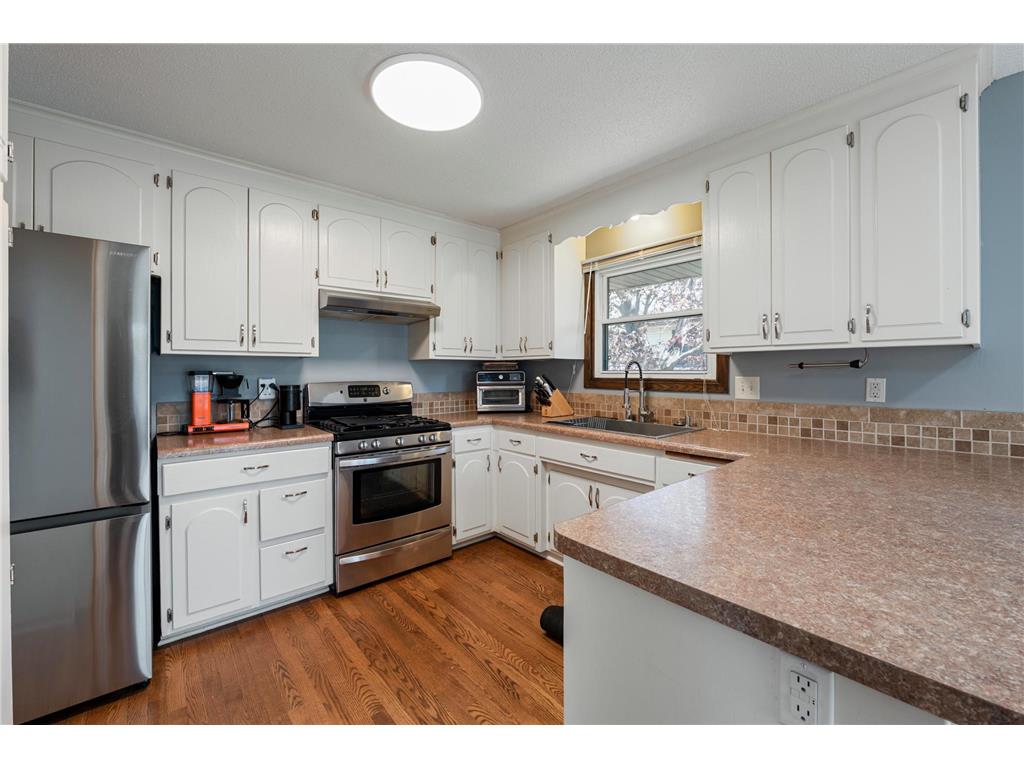 2428 Beam Avenue North Saint Paul MN 55109 7067554 image9