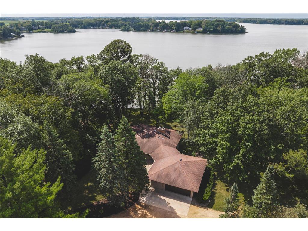 24280 E Cedar Lake Drive Cedar Lake Twp MN 56071 - Cedar 6783653 image1