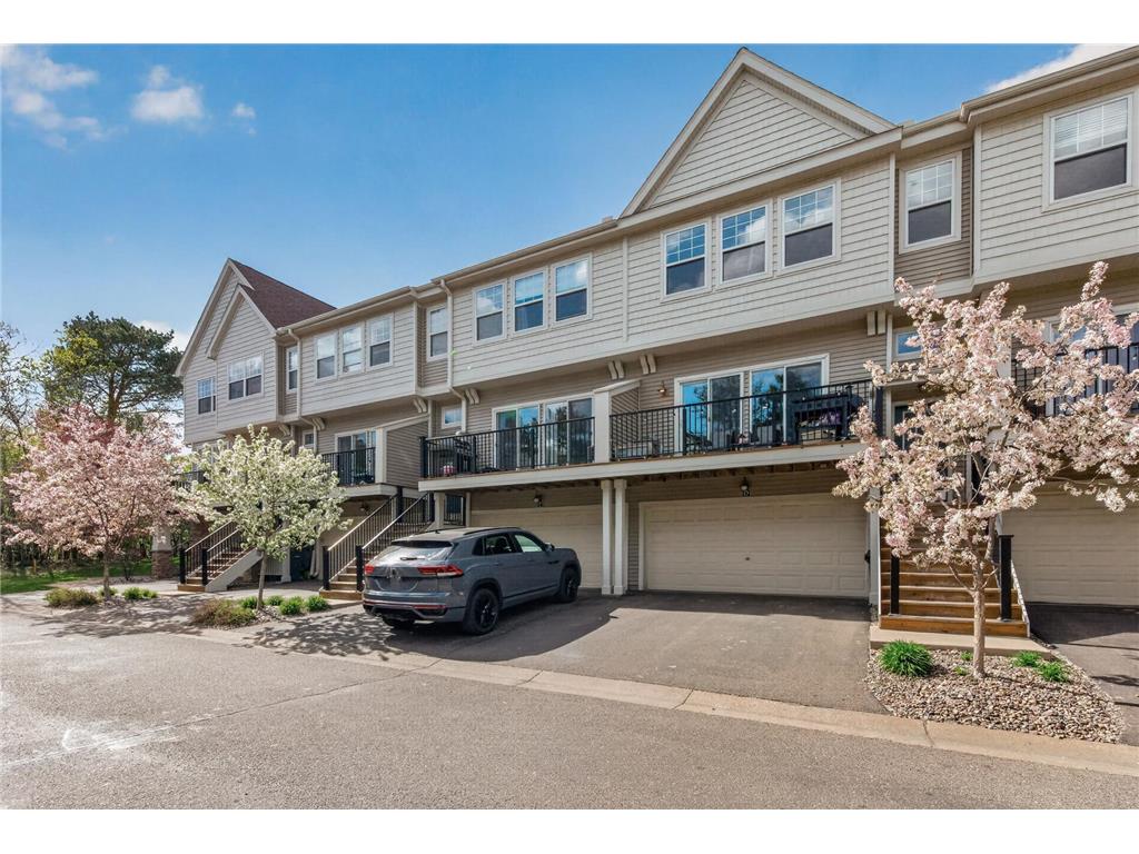 2429 121st Circle NE #D Blaine MN 55449 7066532 image1