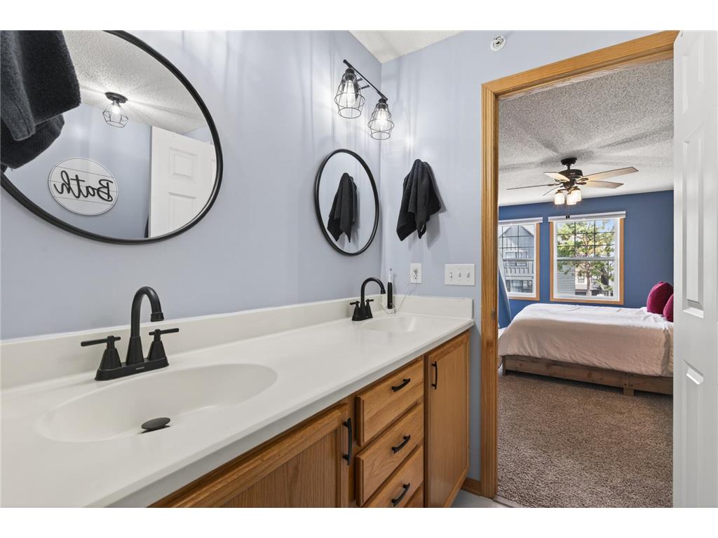 2429 121st Circle NE #D Blaine MN 55449 7066532 image32