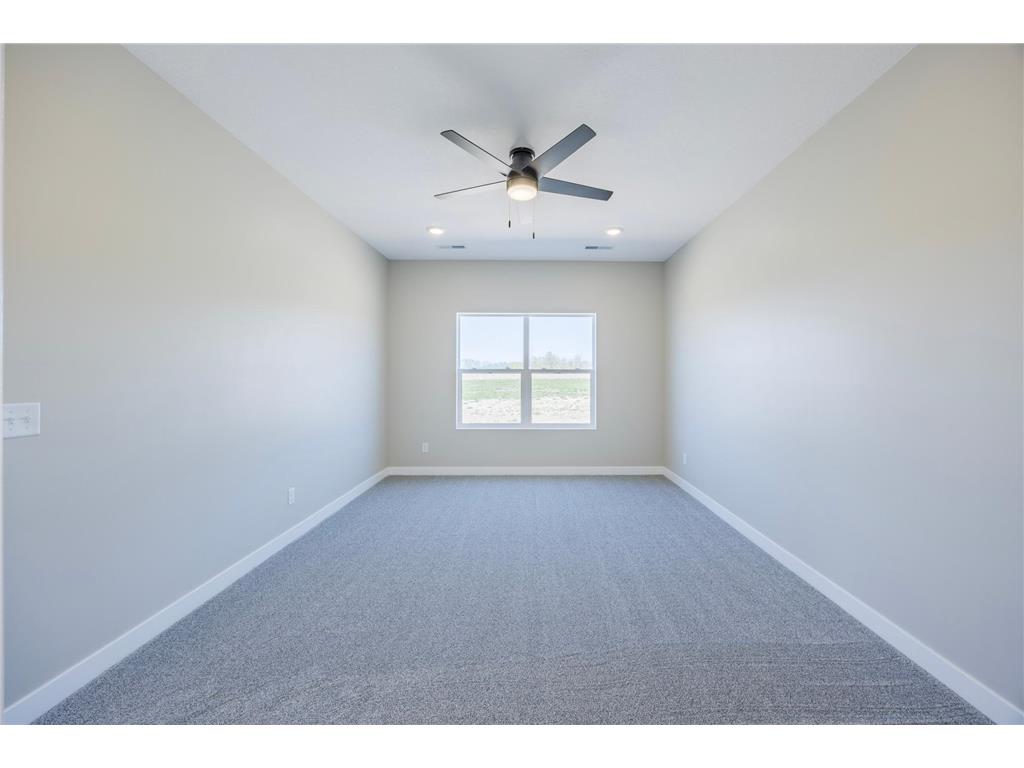 2429 County Line Avenue East Farmington WI 54017 7066380 image20