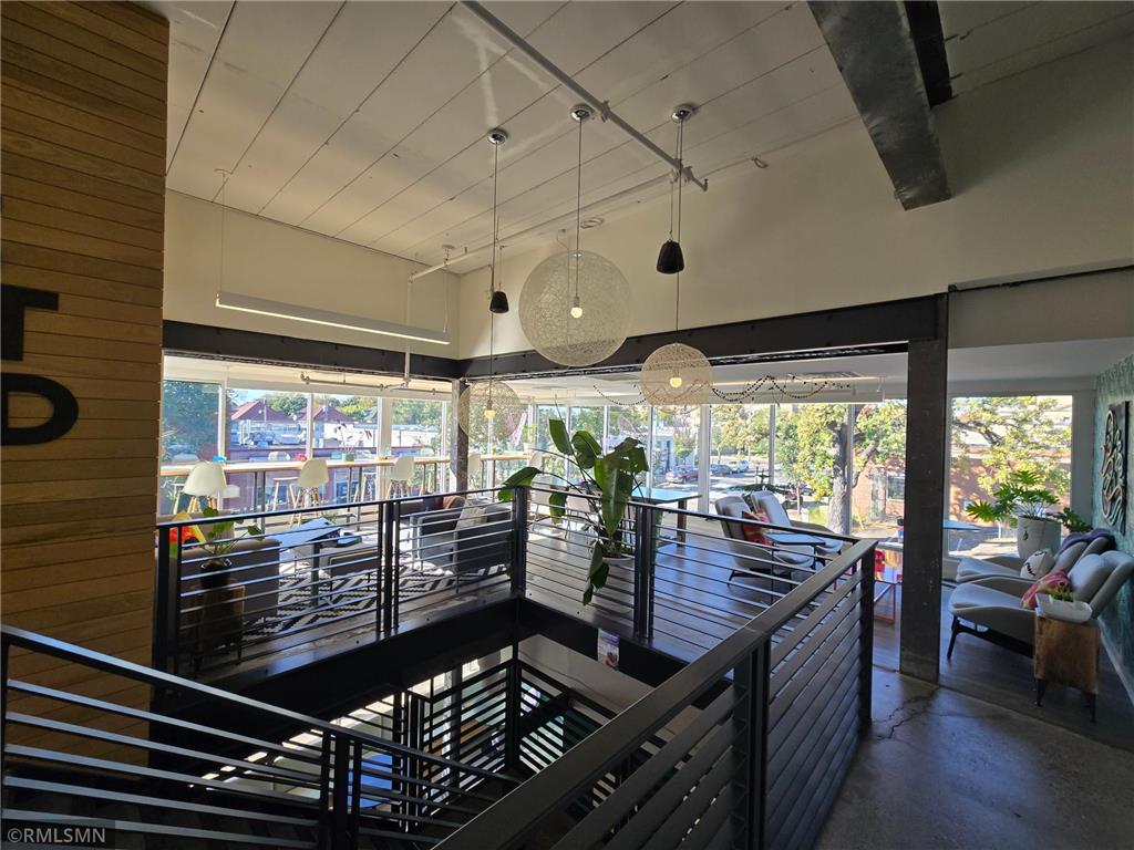 2429 Nicollet Avenue S Minneapolis MN 55404 6808070 image7