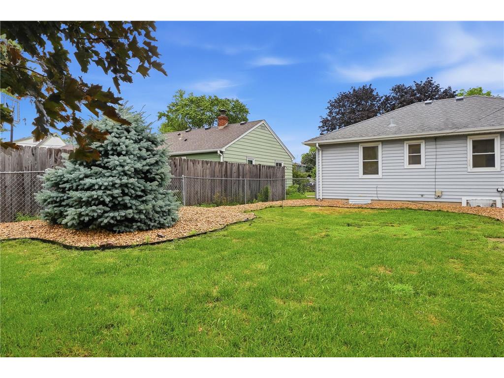 243 13th Avenue N South Saint Paul MN 55075 7106461 image23
