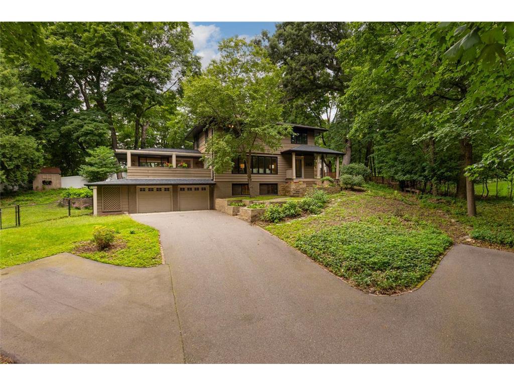 243 Bushaway Road Wayzata MN 55391 6775574 image1