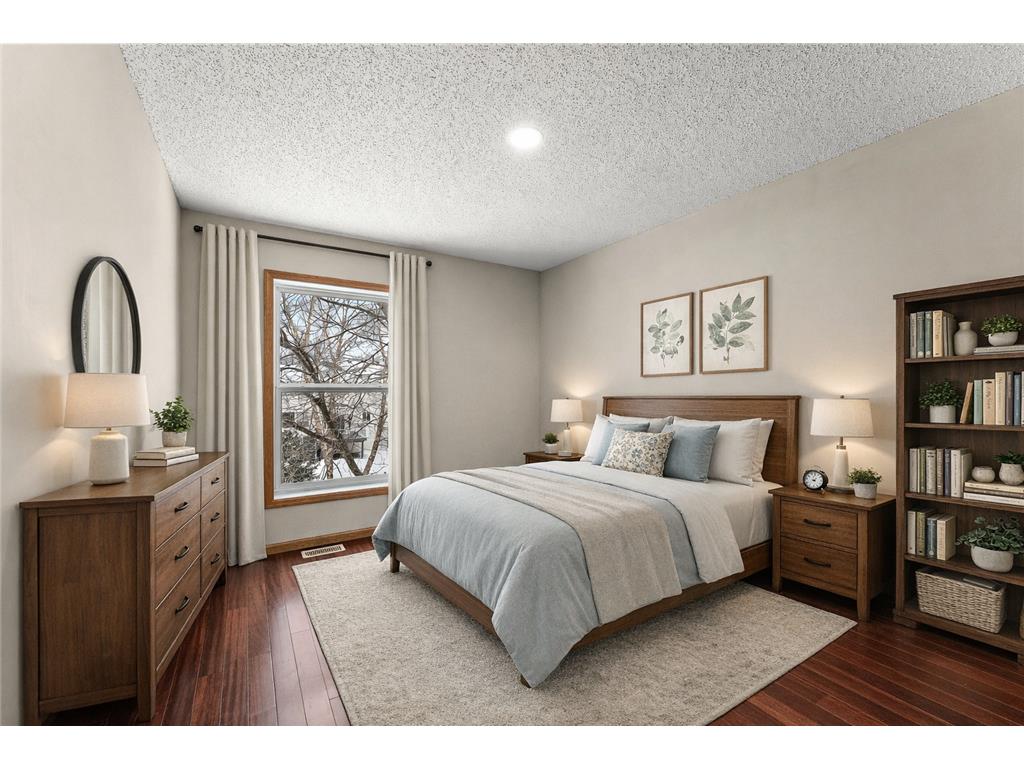 2430 Golf Drive Woodbury MN 55129 6803919 image27