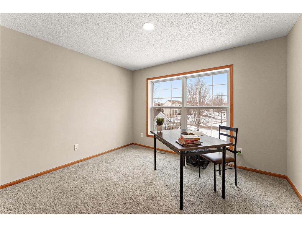 2430 Golf Drive Woodbury MN 55129 6803919 image28