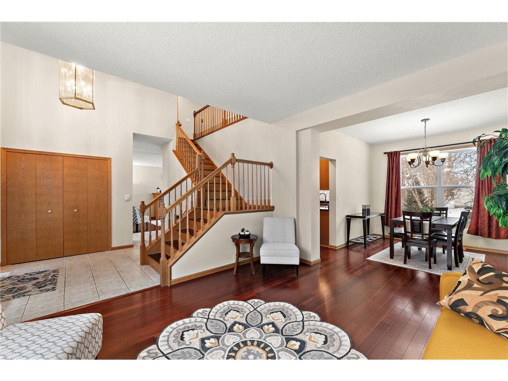 2430 Golf Drive Woodbury MN 55129 6803919 image8