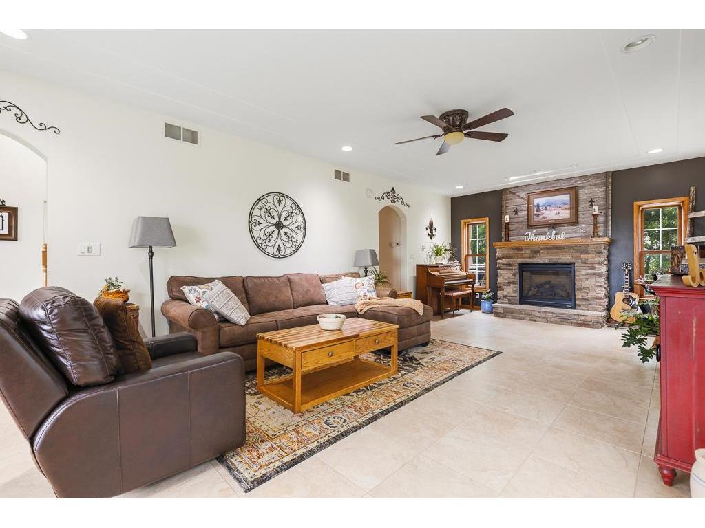 24306 350th Street Belview MN 56214 7092798 image34