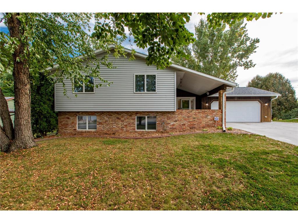 2431 Meadow Hills Drive SW Rochester MN 55902 6607634 image1