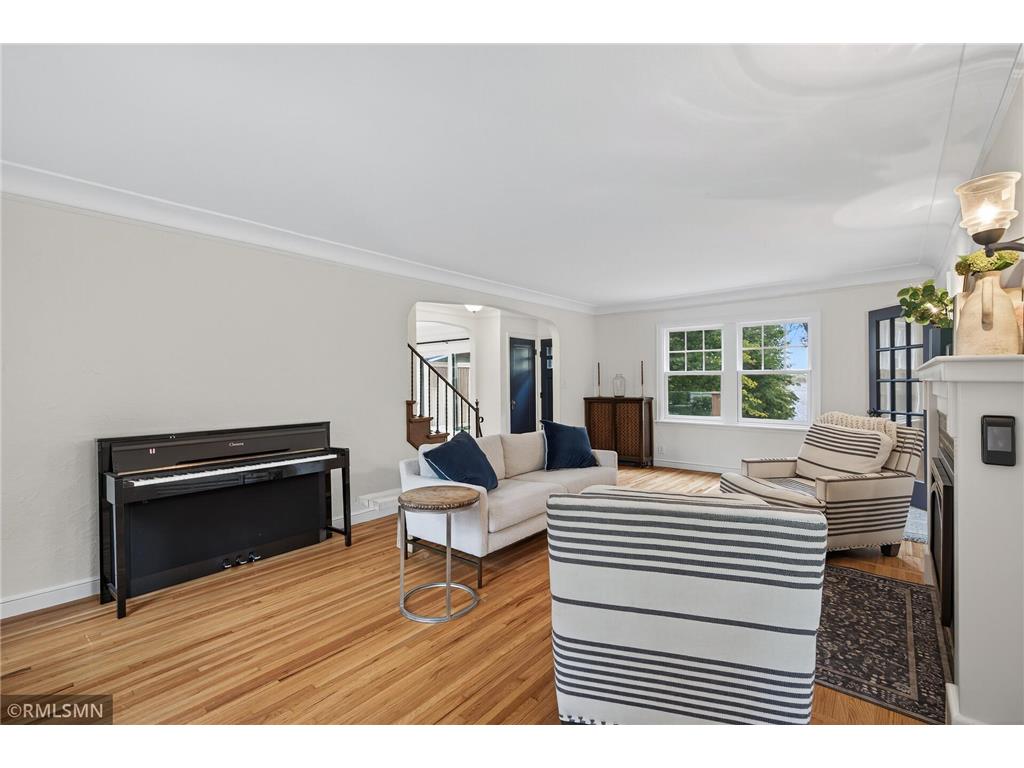 2431 S Shore Boulevard White Bear Lake MN 55110 - White Bear 6808615 image18