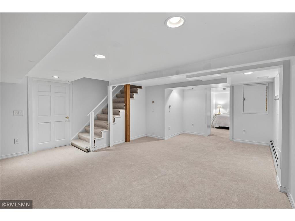 2431 S Shore Boulevard White Bear Lake MN 55110 - White Bear 6808615 image38