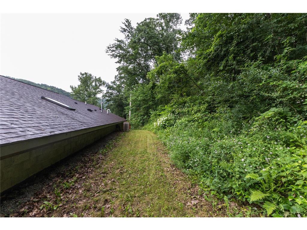 24321 County Road 20 Winona MN 55987 7073670 image40