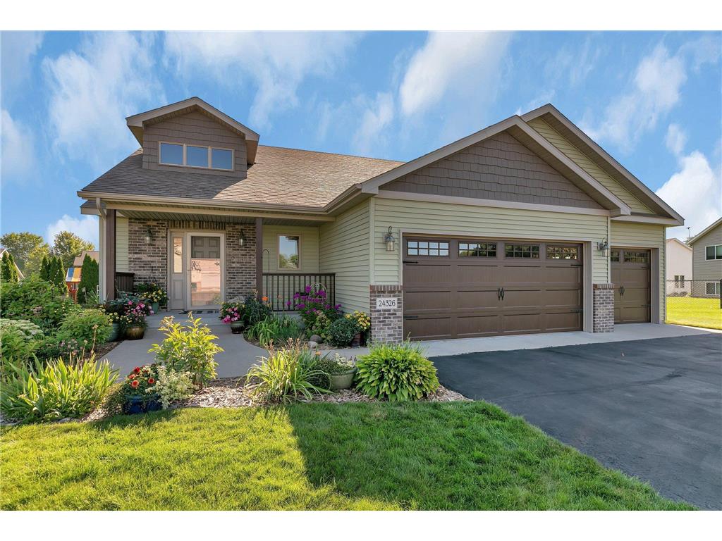 24326 19th Avenue Saint Augusta MN 56301 6424000 image1