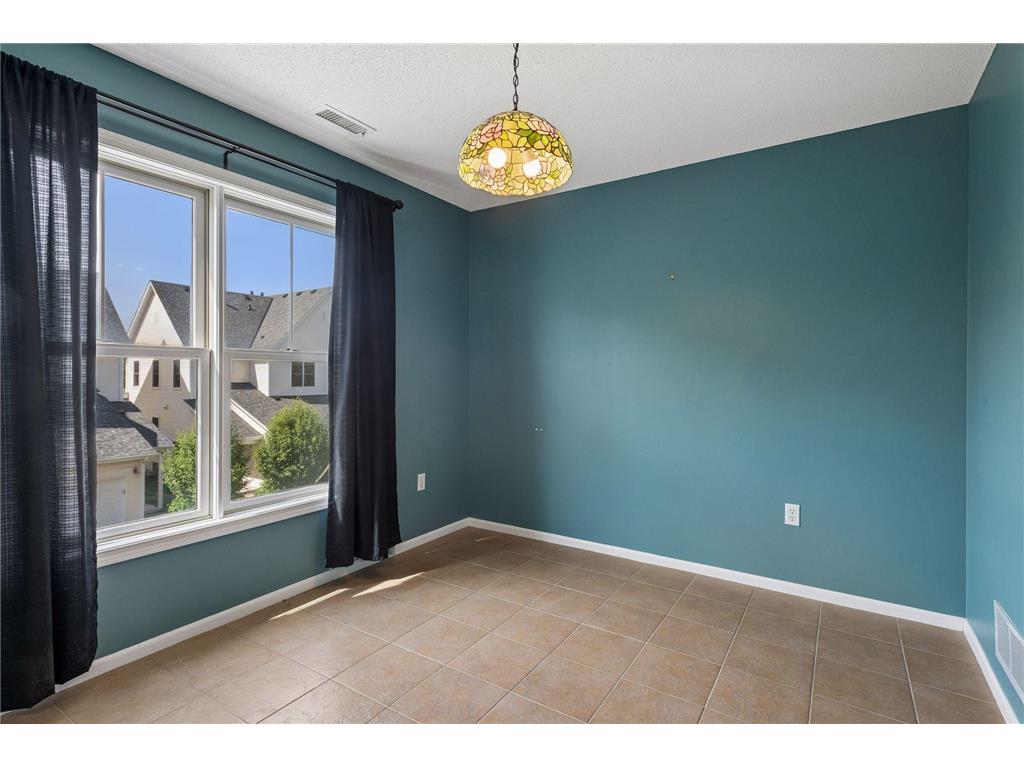 2433 Columbus Court Minneapolis MN 55404 7093393 image24