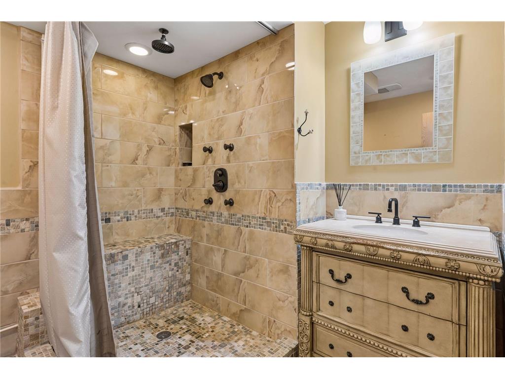 2433 Columbus Court Minneapolis MN 55404 7093393 image29