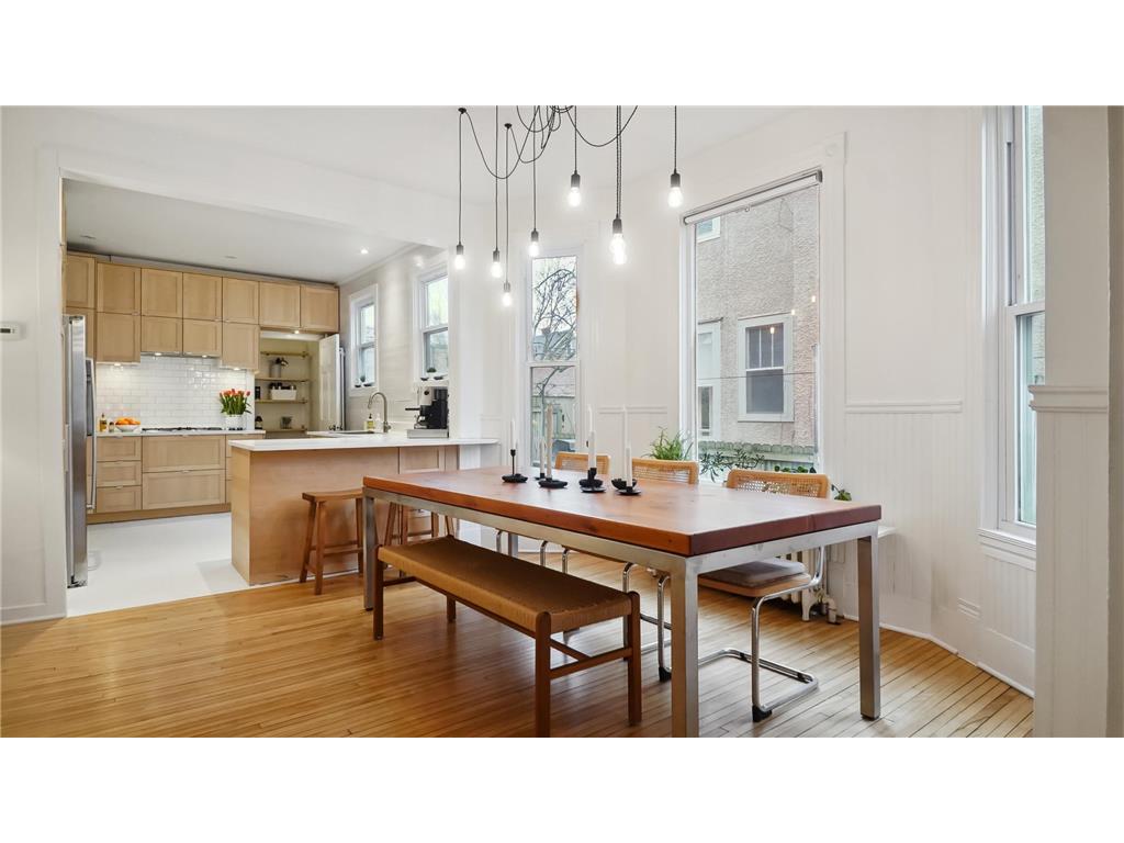 2433 Garfield Avenue Minneapolis MN 55405 6672130 image1