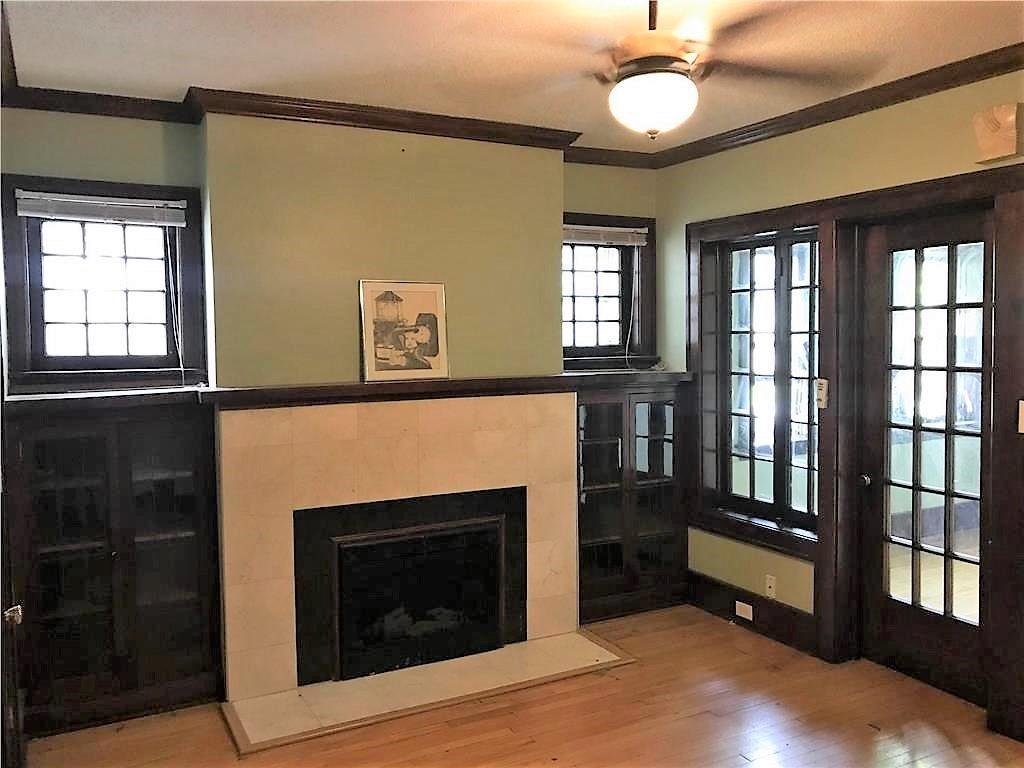 2433 Lyndale Avenue S Minneapolis MN 55405 6358370 image1