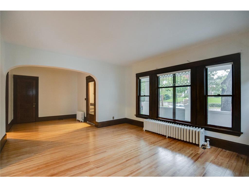 2433 W 22nd Street Minneapolis MN 55405 7057969 image13