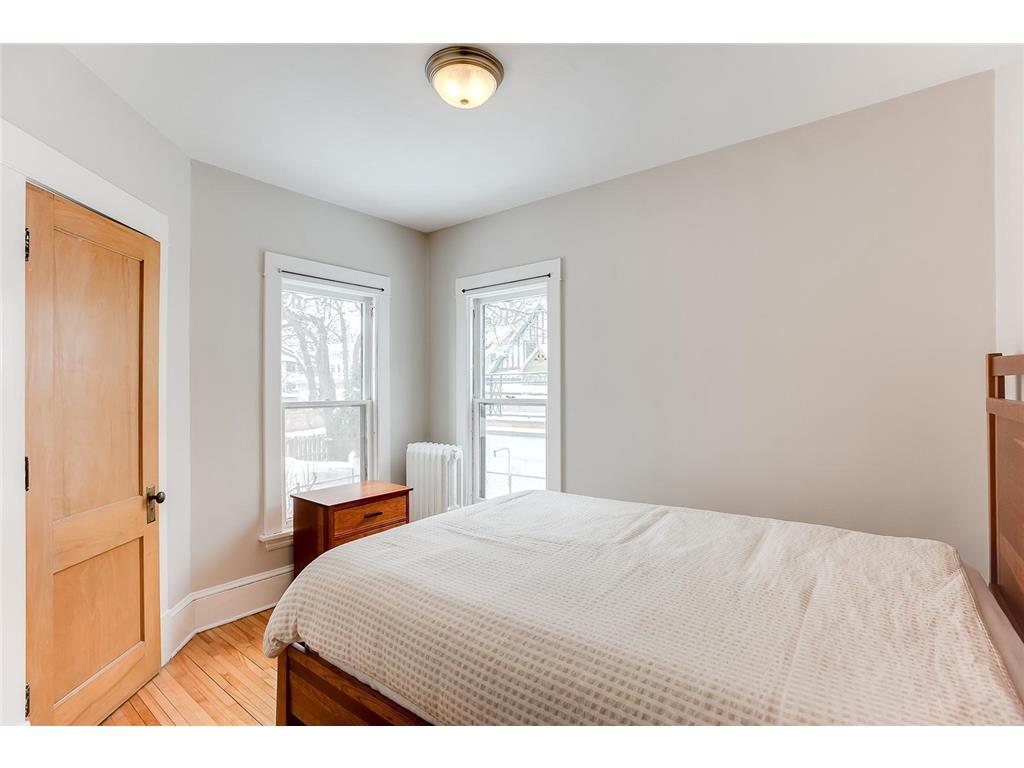 2433 W 22nd Street Minneapolis MN 55405 7057969 image22