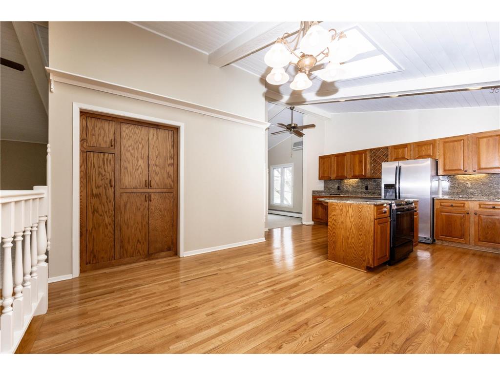 24331 County Highway 6 Detroit Lakes MN 56501 - Munson 7047661 image16