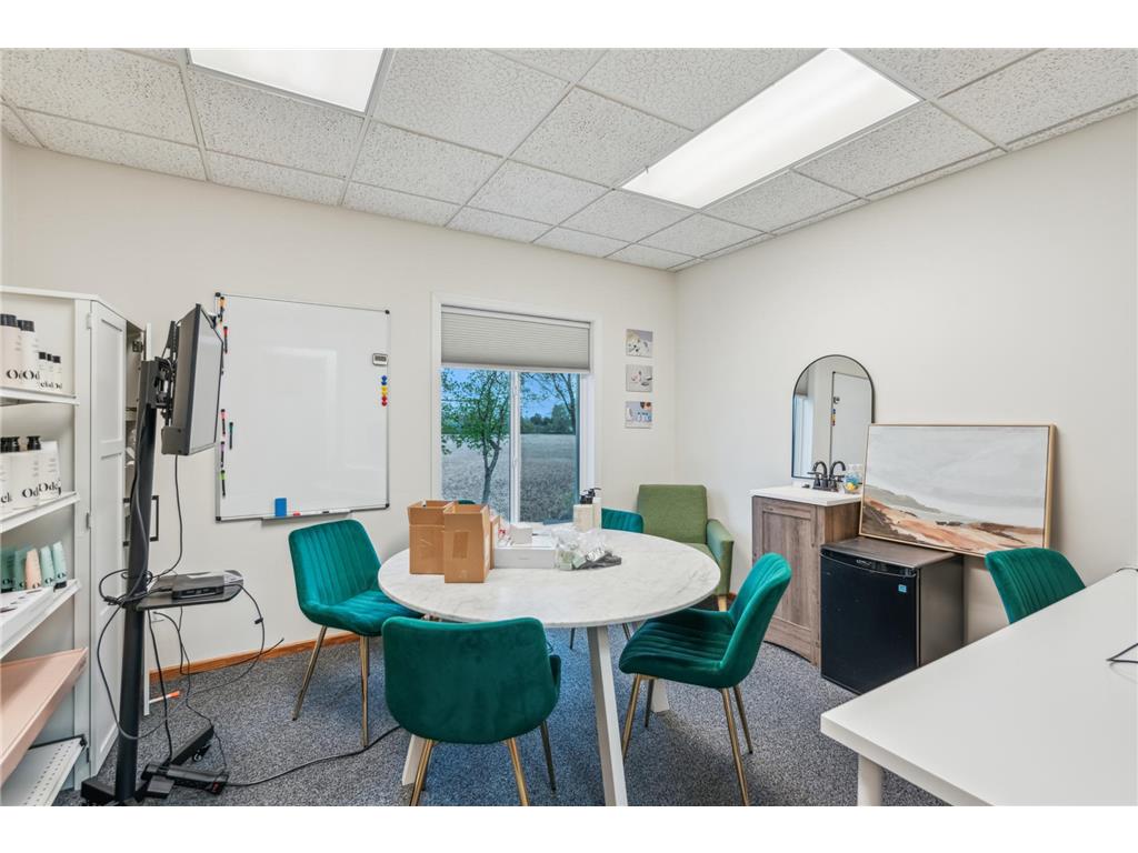 2434 Commerce Boulevard Mound MN 55364 - Lake Minnetonka 7064657 image15