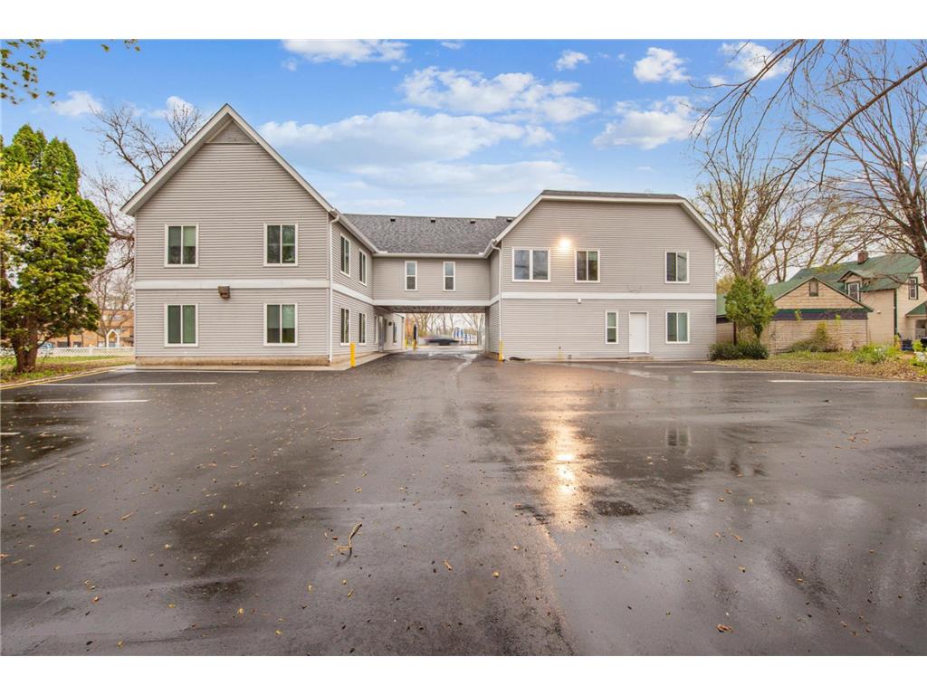 2434 Commerce Boulevard Mound MN 55364 - Lake Minnetonka 7064657 image32