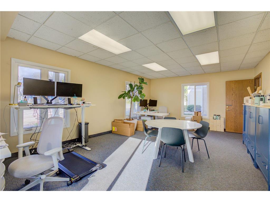 2434 Commerce Boulevard Mound MN 55364 - Lake Minnetonka 7064657 image34
