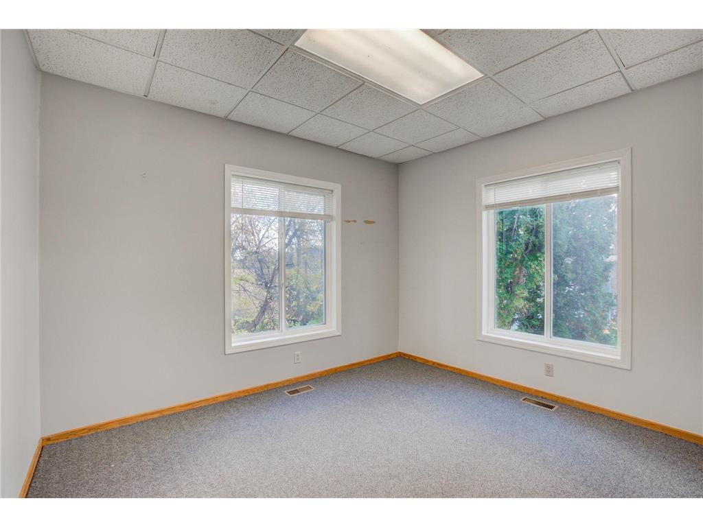 2434 Commerce Boulevard Mound MN 55364 - Lake Minnetonka 7064657 image40