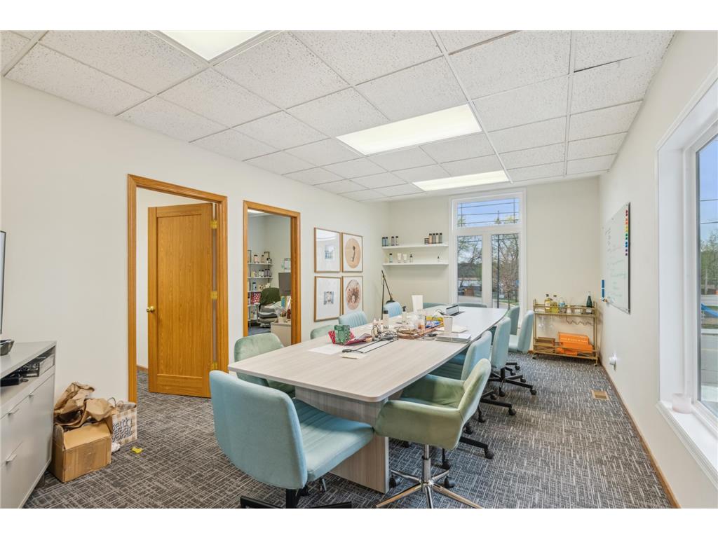2434 Commerce Boulevard Mound MN 55364 - Lake Minnetonka 7064657 image8