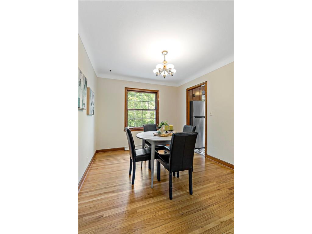 2435 Victoria Street N Roseville MN 55113 7029291 image11