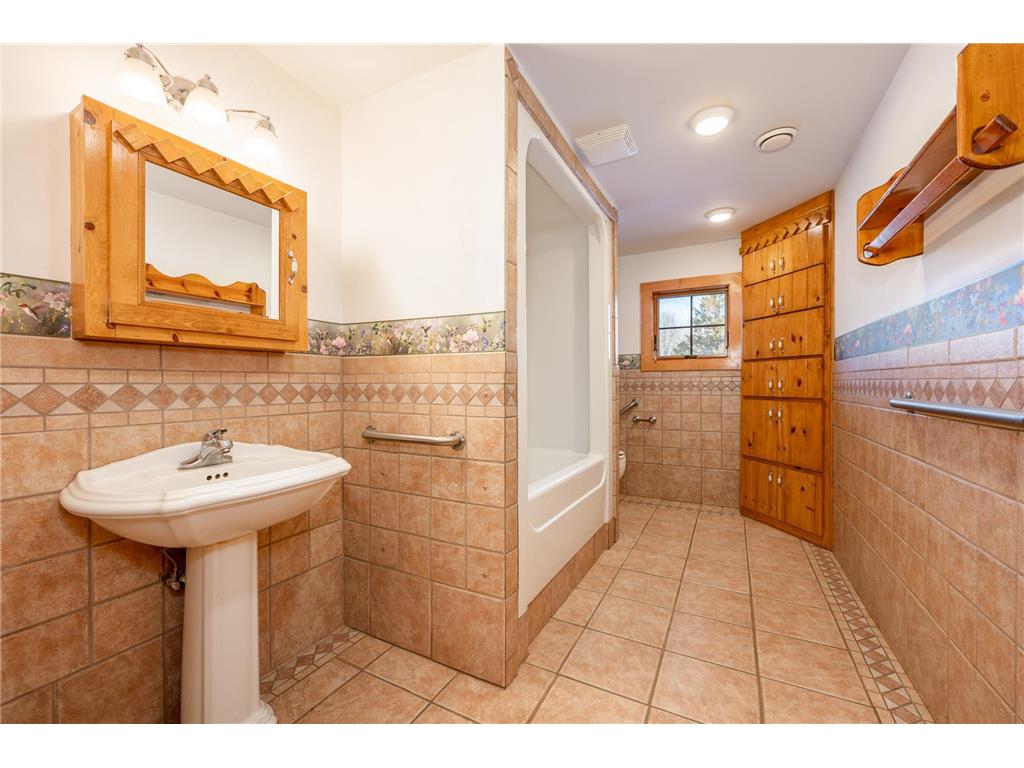 24359 North Road Bovey MN 55709 7021065 image29