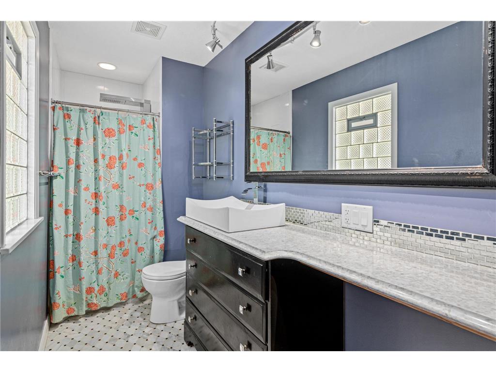2436 Standridge Avenue Maplewood MN 55109 7101235 image16