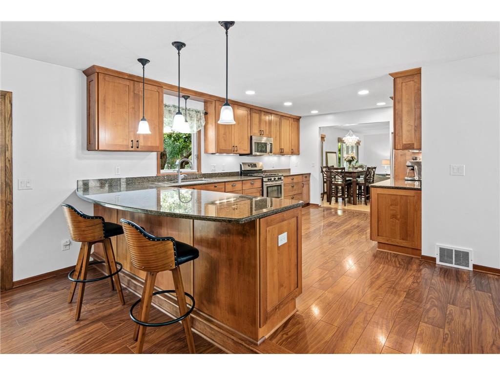 2436 Standridge Avenue Maplewood MN 55109 7101235 image2