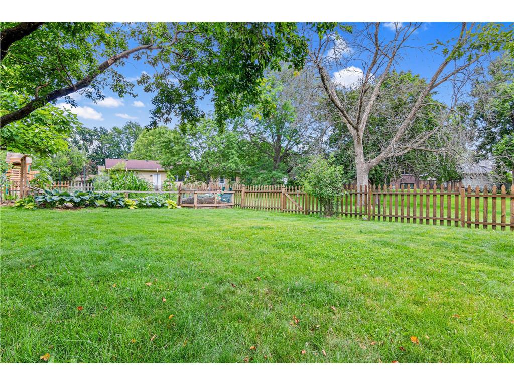 2436 Standridge Avenue Maplewood MN 55109 7101235 image35