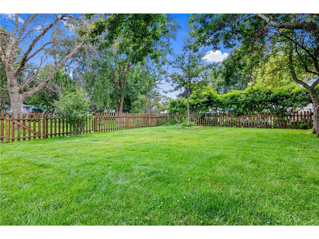 2436 Standridge Avenue Maplewood MN 55109 7101235 image36