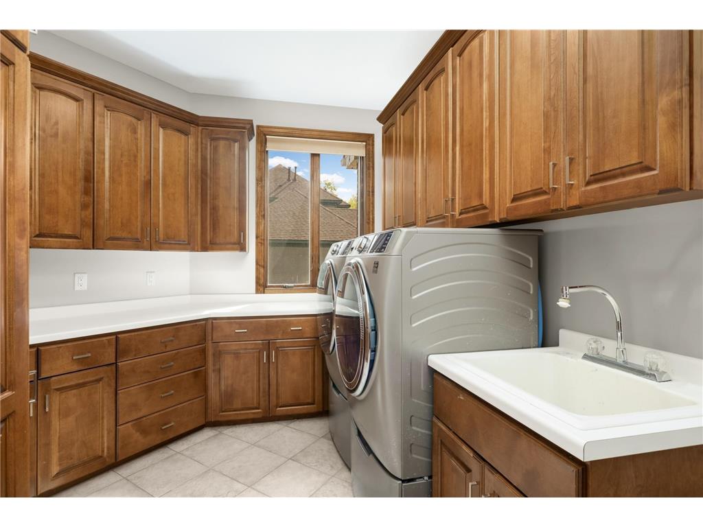 2437 Sunset Court Little Canada MN 55117 7047736 image31