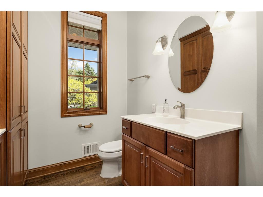 2437 Sunset Court Little Canada MN 55117 7047736 image32