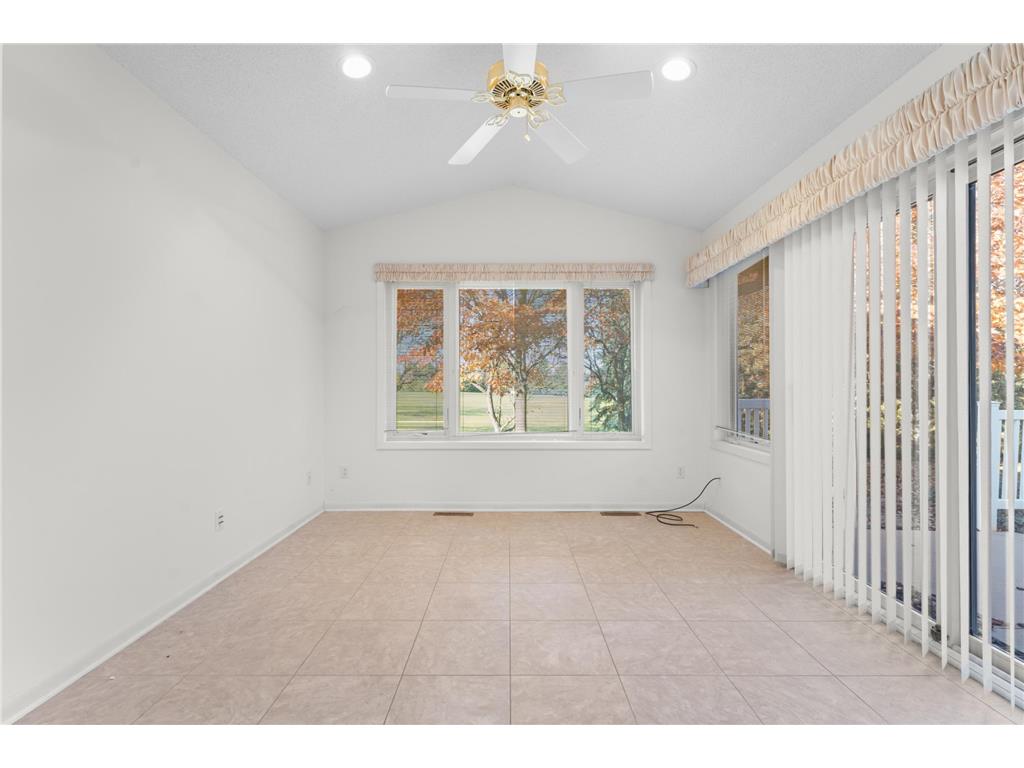 2437 Viola Heights Drive NE Rochester MN 55906 6810398 image11