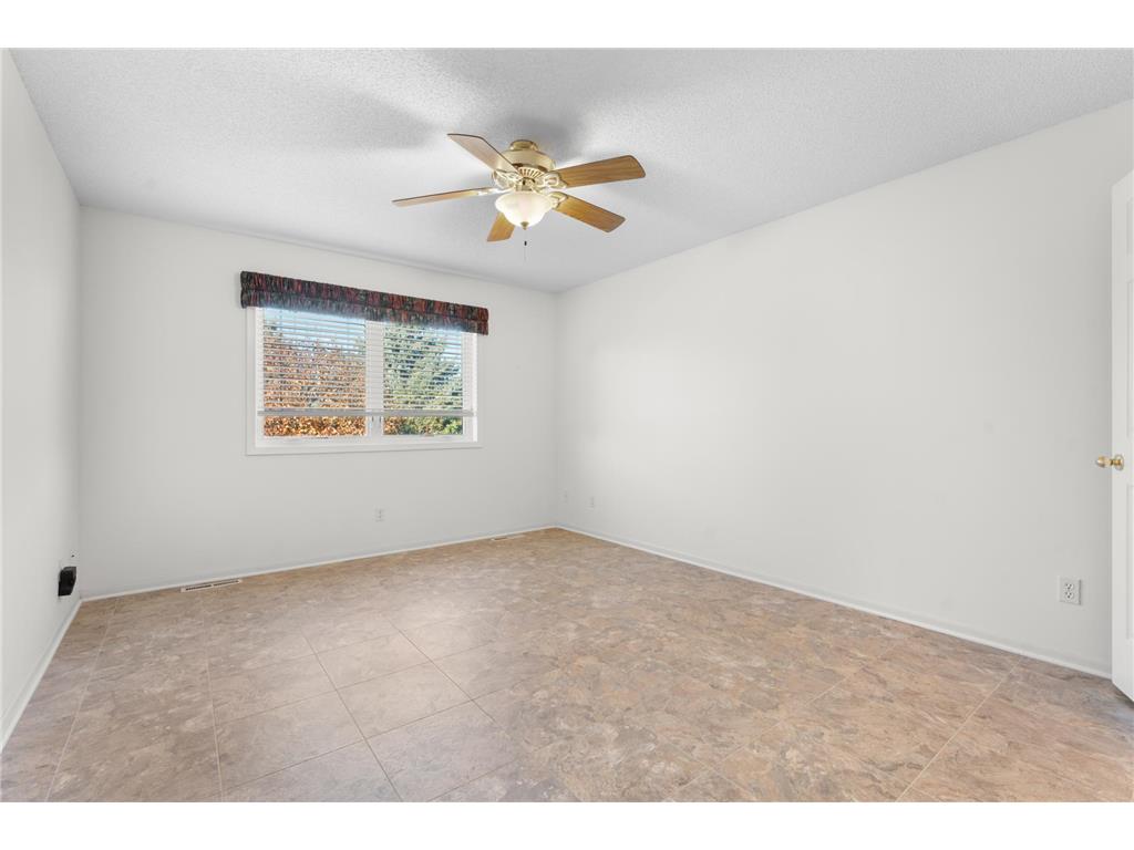 2437 Viola Heights Drive NE Rochester MN 55906 6810398 image39